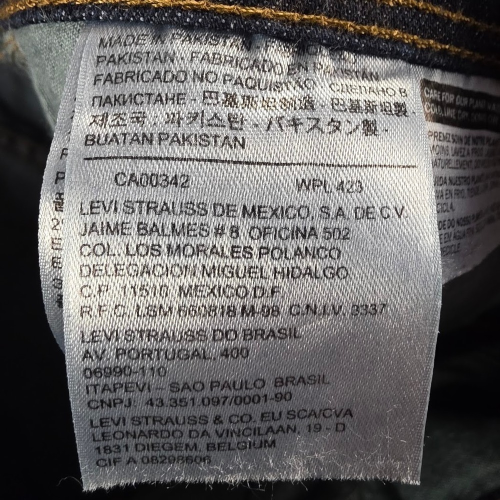 Levis 512 Perfectly Slimming Bootcut Jeans Dark Wash Indigo Womens 14M -W32 L32 - Picture 9 of 14